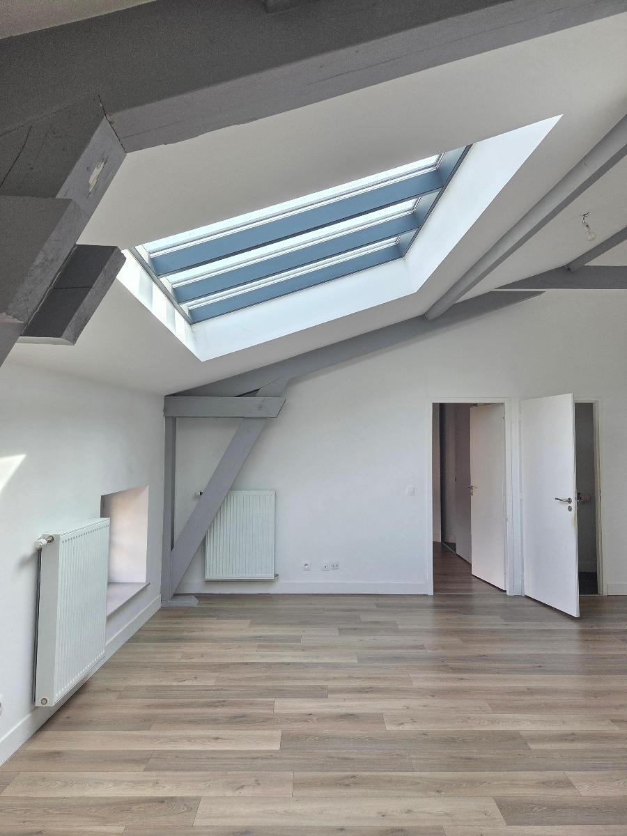 GES00070116-493