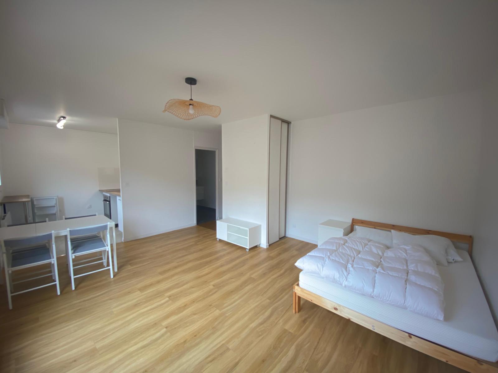 GES01759001-493