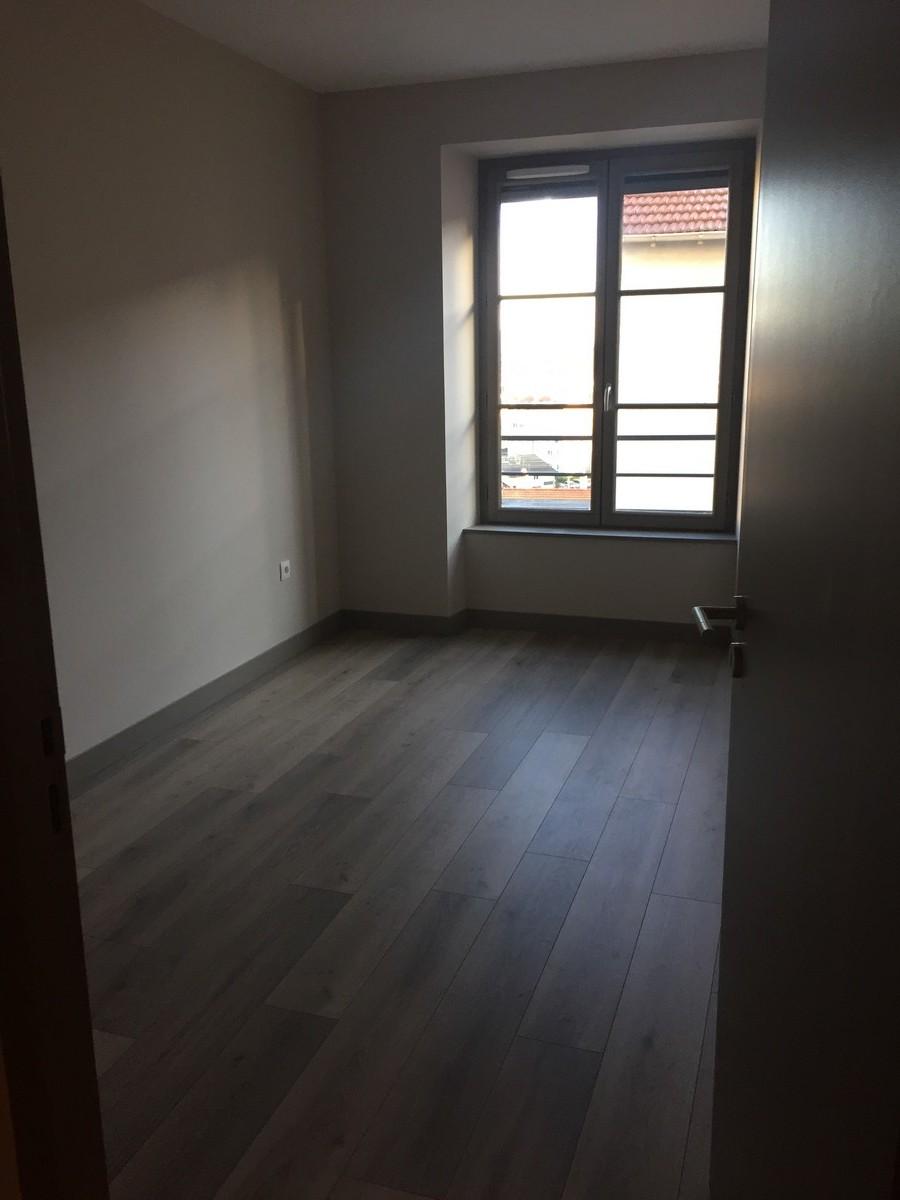 GES10250005-493